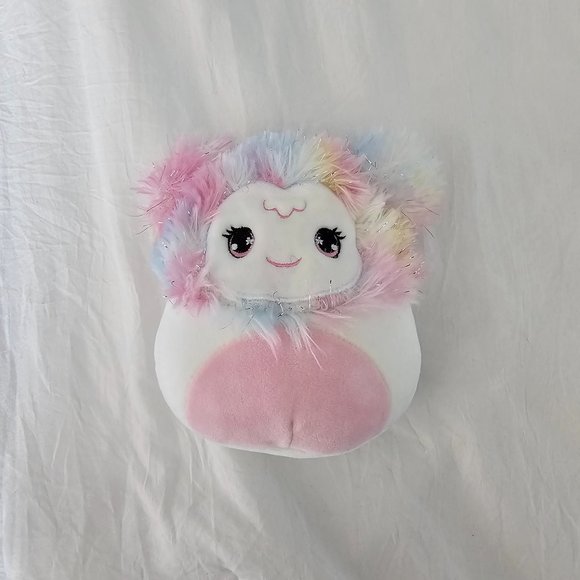 5" Amara the Yeti Squishmallows Kellytoy - Picture 1 of 2